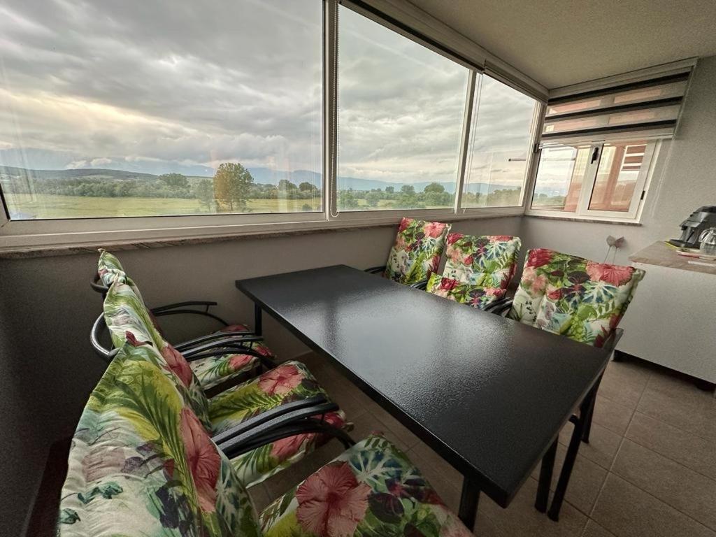 Appartamento Apartman Jaca Livno Esterno foto
